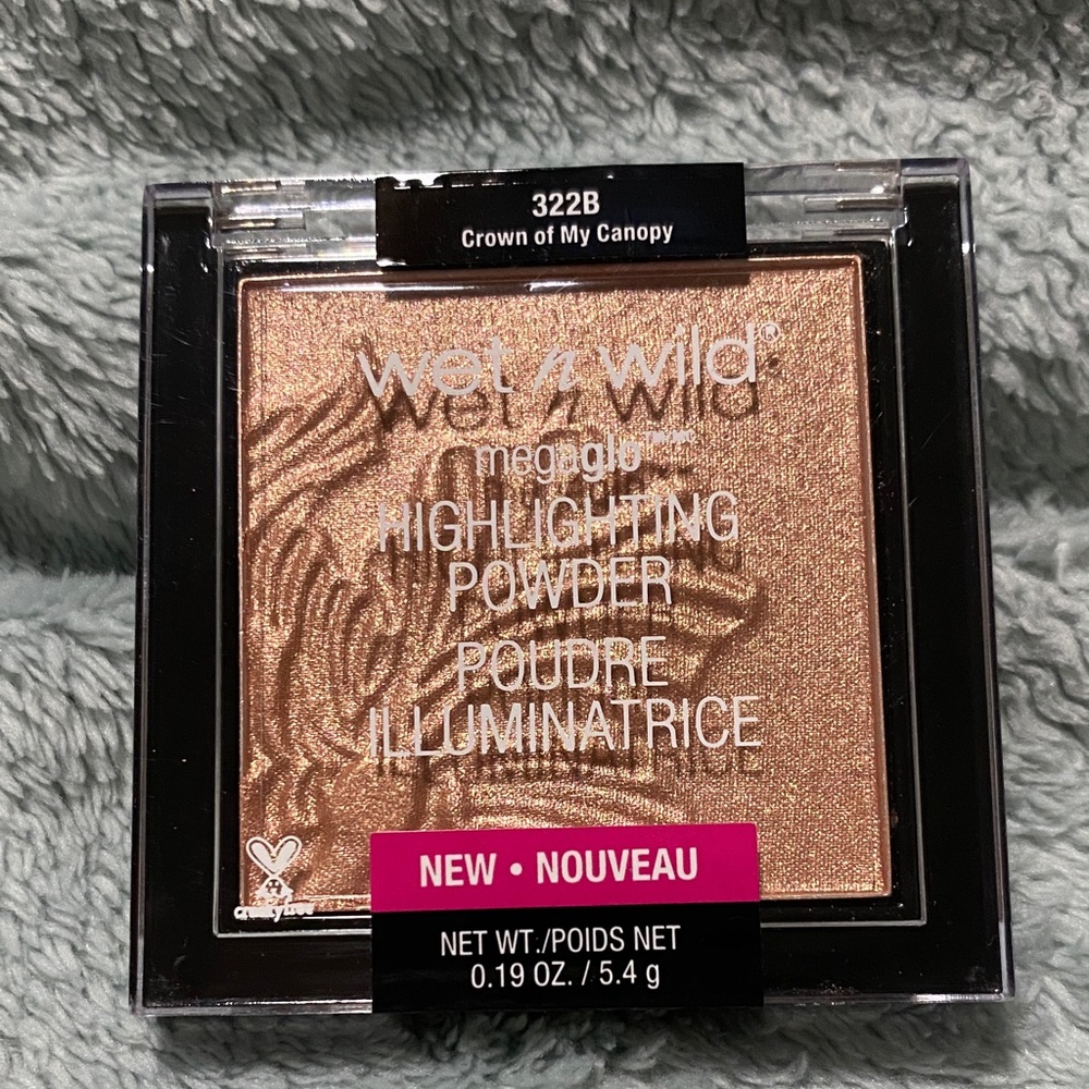 Wet n Wild MegaGlo Highlighting Powder - Shimmering Bronze
Rare- collectible